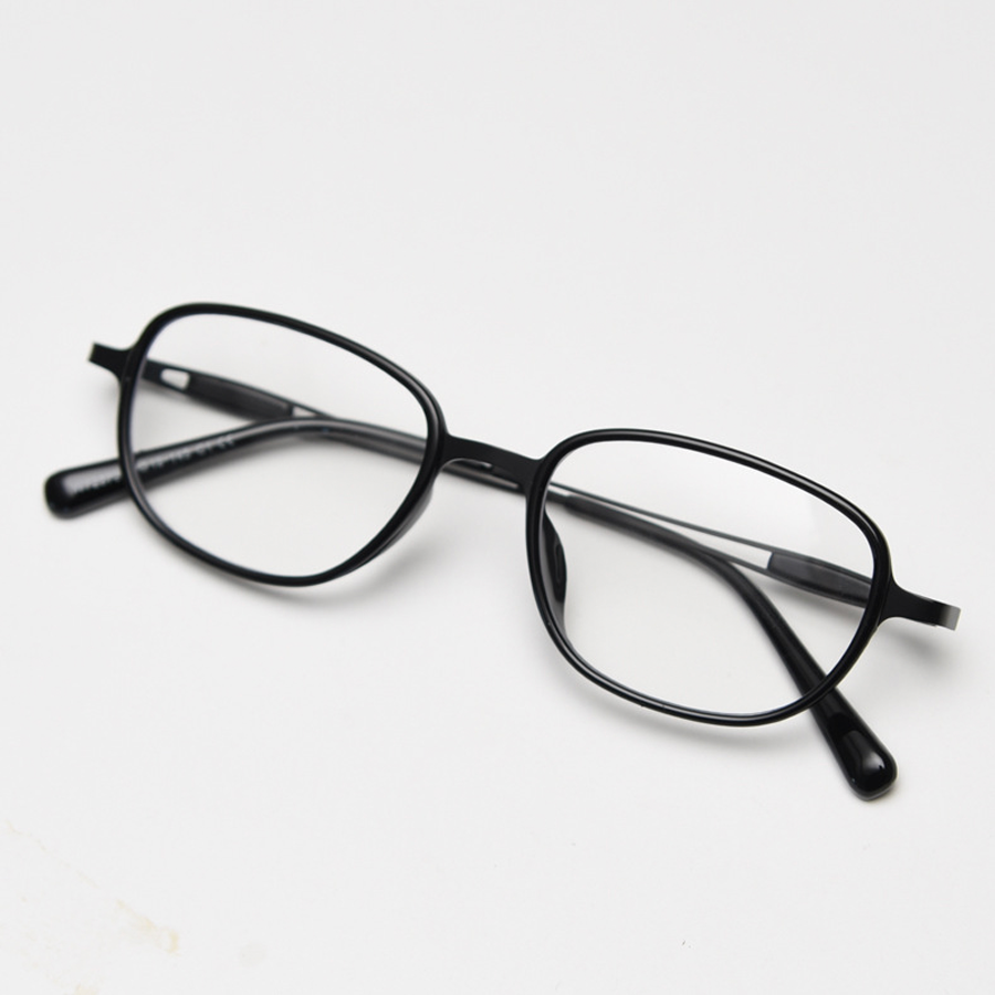 Retro Rectangle Full-Rim Eyeglasses