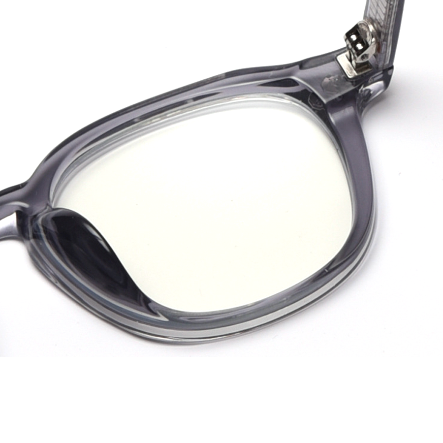 Contrast Round Full-Rim Eyeglasses